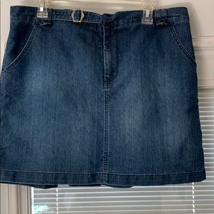 Gloria Vanderbilt skirt shorts